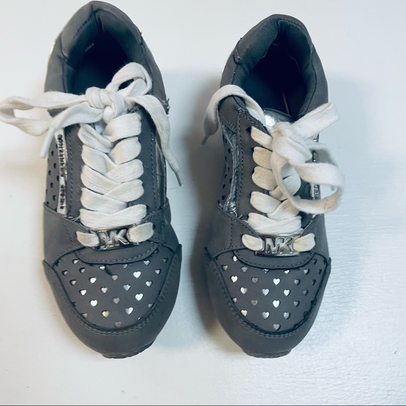 MICHAEL KORS SNEAKERS GRAY SIZE 12 - Picture 7 of 7